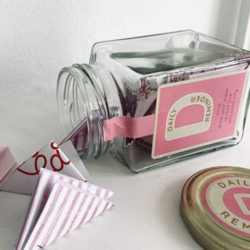 Daily reminder Jar